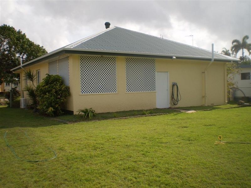 42 Field Street, Bowen QLD 4805