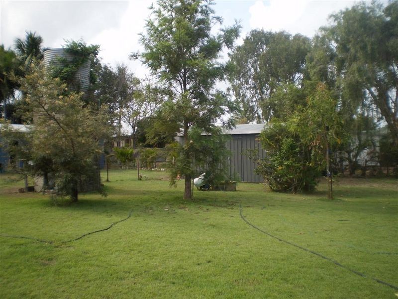 42 Field Street, Bowen QLD 4805