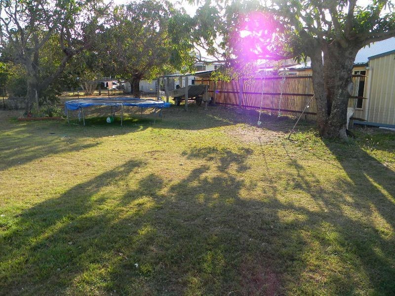 5 Leichhardt Street, Bowen QLD 4805