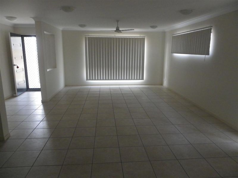 24 Sapphire Crescent, Bowen QLD 4805