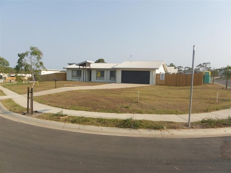 24 Sapphire Crescent, Bowen QLD 4805