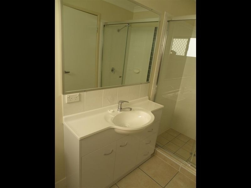 24 Sapphire Crescent, Bowen QLD 4805