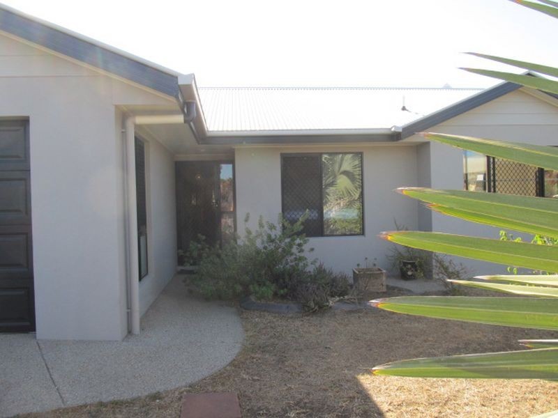 18 Catalina Court, Bowen QLD 4805