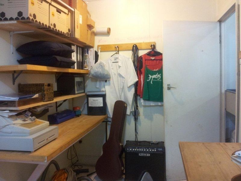 37 Herbert Street, Bowen QLD 4805