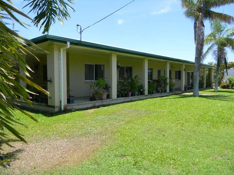35 Bryant Avenue, Bowen QLD 4805