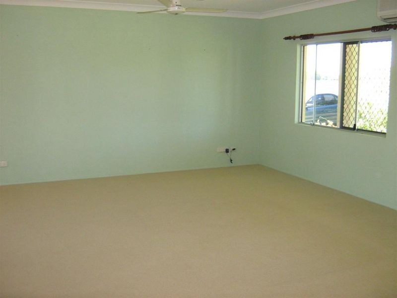 35 Bryant Avenue, Bowen QLD 4805