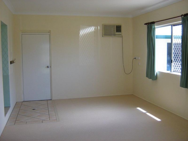 35 Bryant Avenue, Bowen QLD 4805