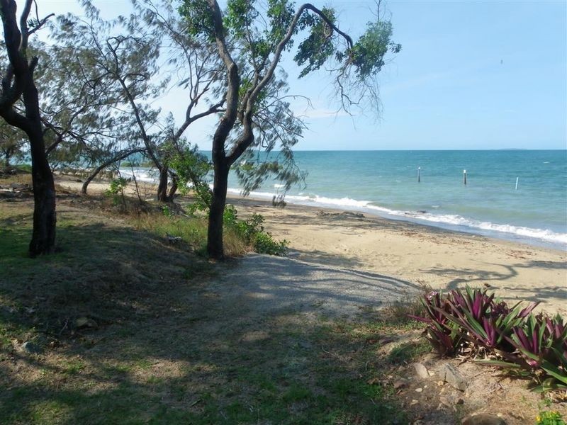 30 Baxter Avenue, Bowen QLD 4805