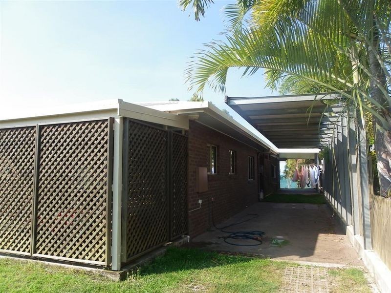 30 Baxter Avenue, Bowen QLD 4805
