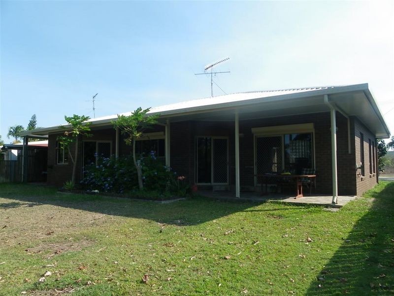 30 Baxter Avenue, Bowen QLD 4805