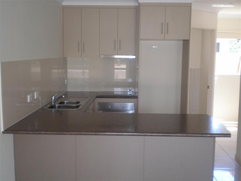 2/46 Gregory Street, Bowen QLD 4805