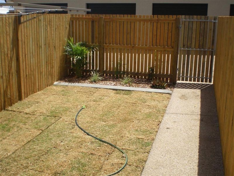 2/46 Gregory Street, Bowen QLD 4805