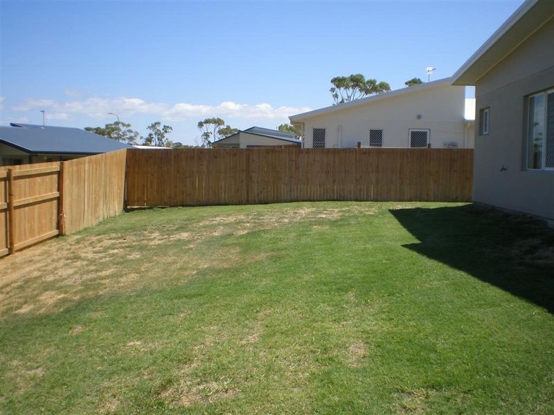 20 Sapphire Crescent, Bowen QLD 4805