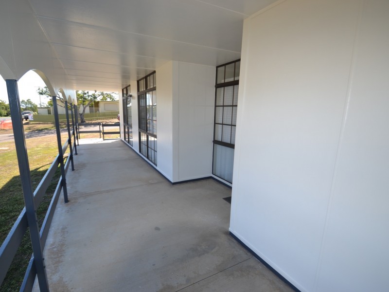 13 Sunset Crescent, Bowen QLD 4805