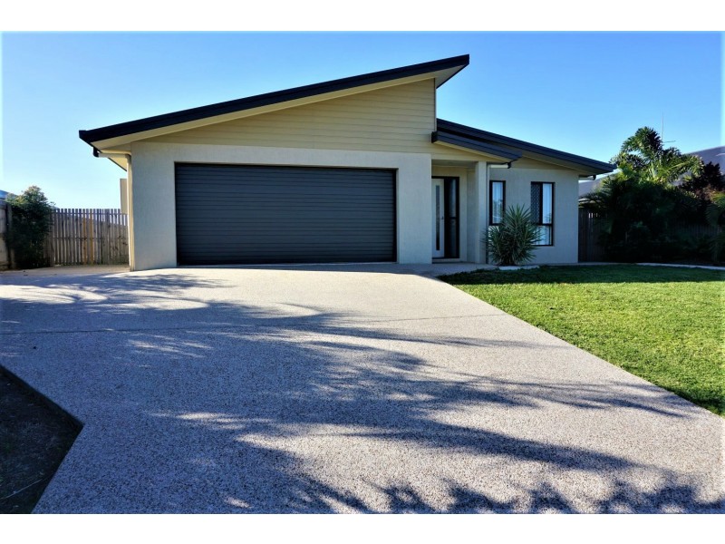 8 Harrison Court, Bowen QLD 4805