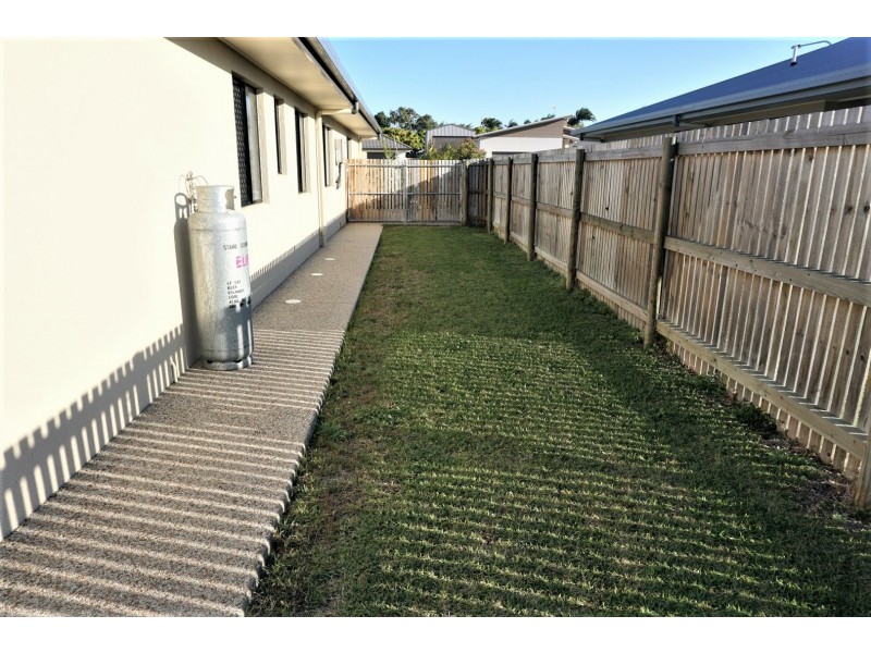 8 Harrison Court, Bowen QLD 4805