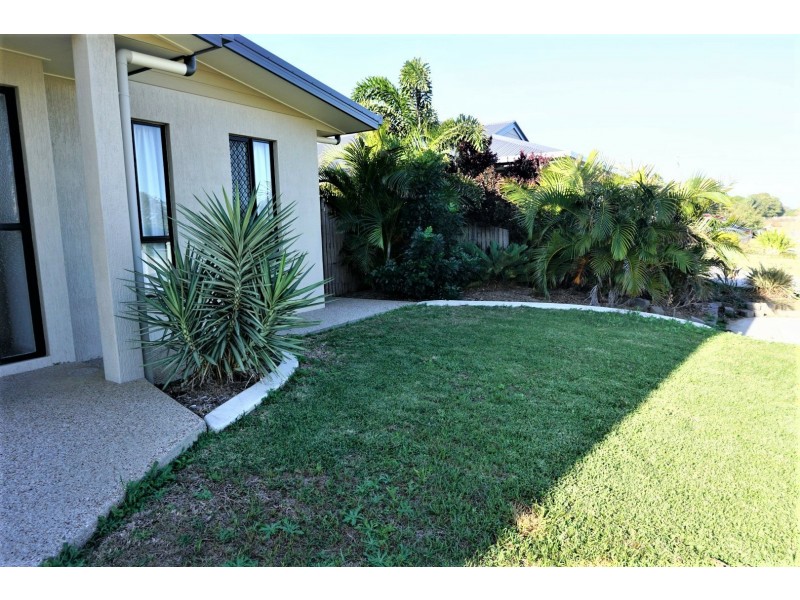 8 Harrison Court, Bowen QLD 4805