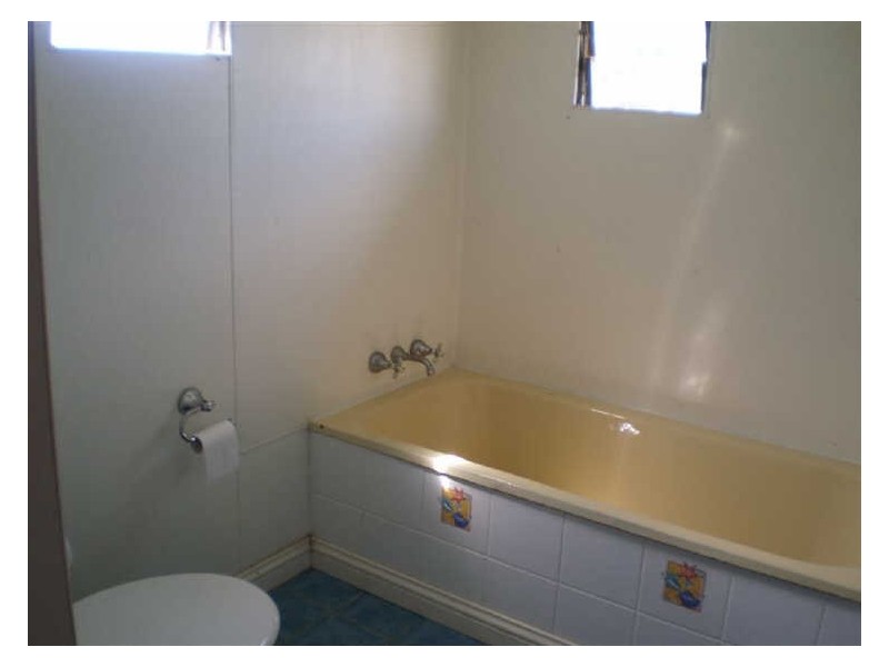 27 Powell Street, Bowen QLD 4805