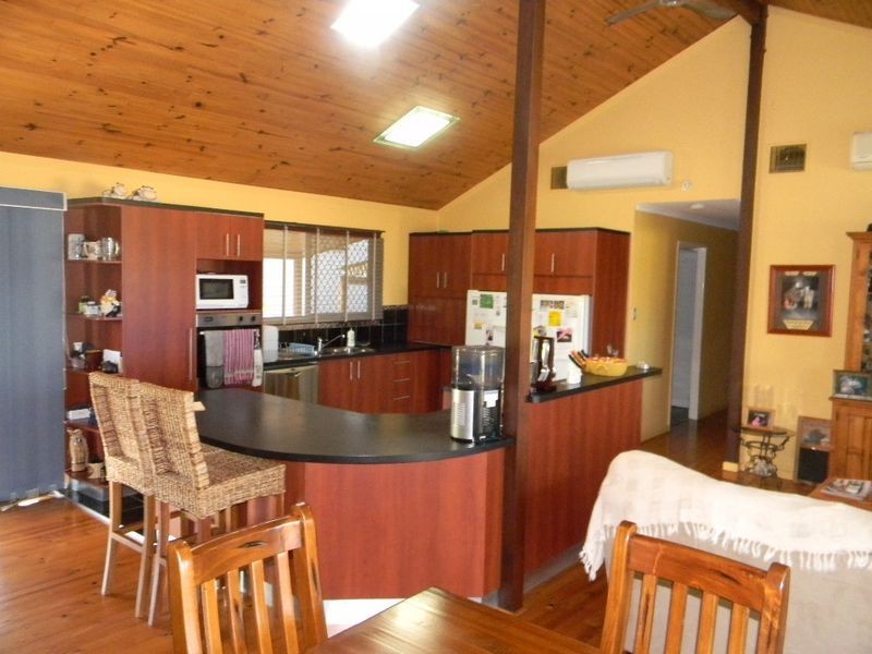 28 Rose Bay Road, Bowen QLD 4805