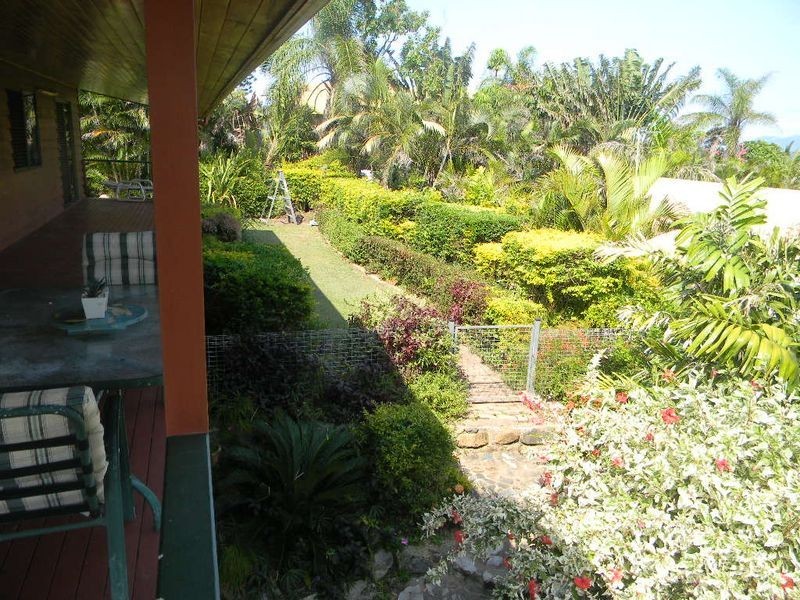 28 Rose Bay Road, Bowen QLD 4805