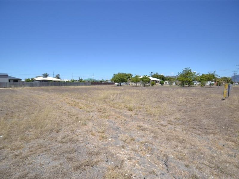 39-41 Myles Street, Merinda QLD 4805