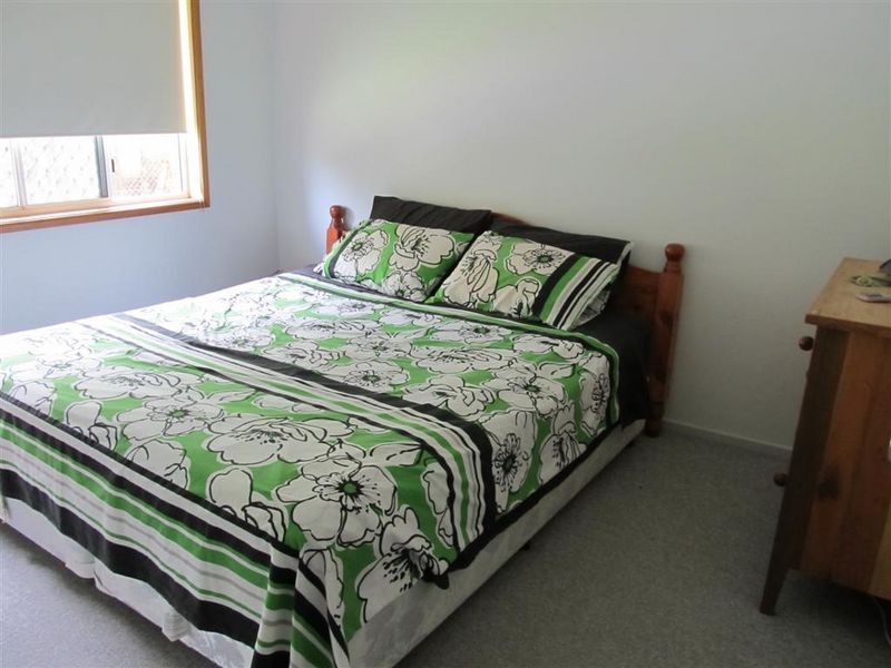 33 Brighton Road, Bowen QLD 4805