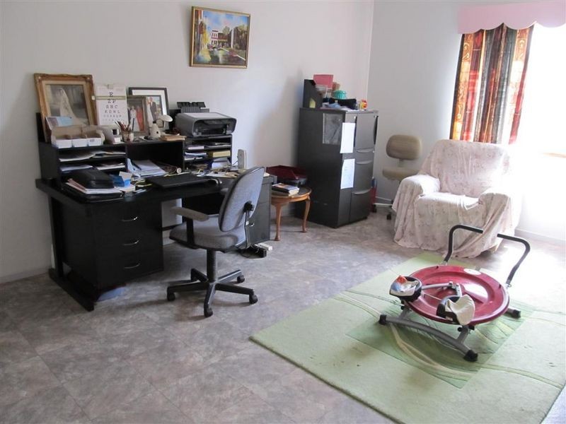 33 Brighton Road, Bowen QLD 4805