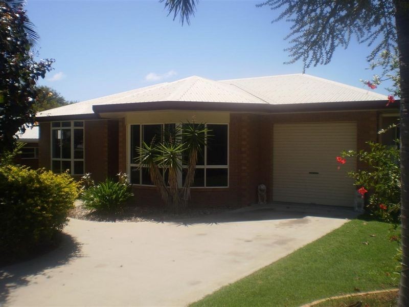 73 Gordon Street, Bowen QLD 4805