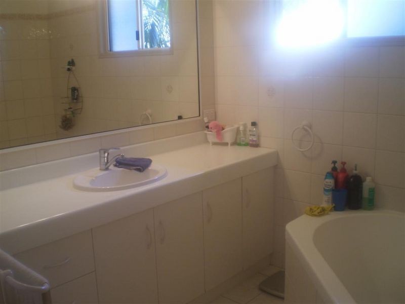 73 Gordon Street, Bowen QLD 4805