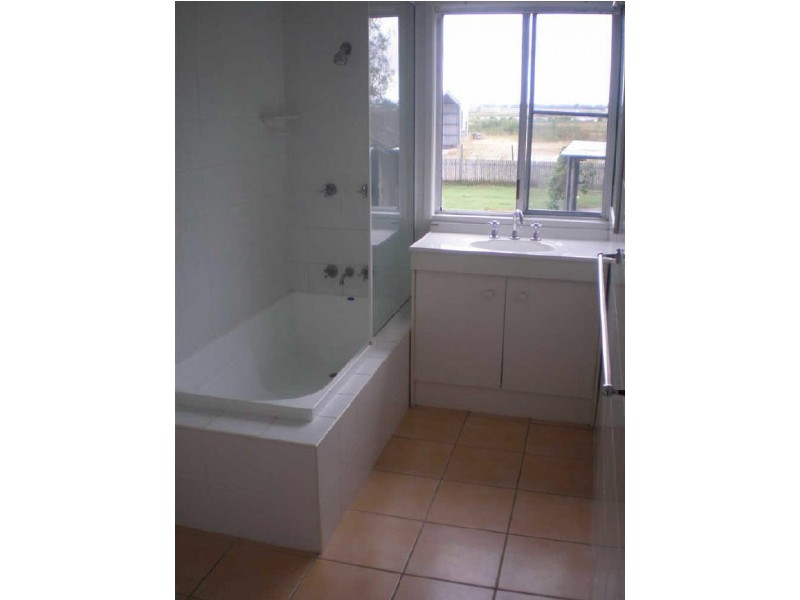 9 Belgravia Street, Bowen QLD 4805