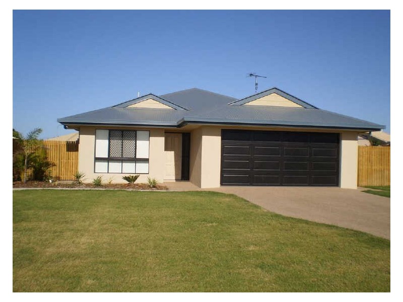 17 Lucinda Place, Bowen QLD 4805