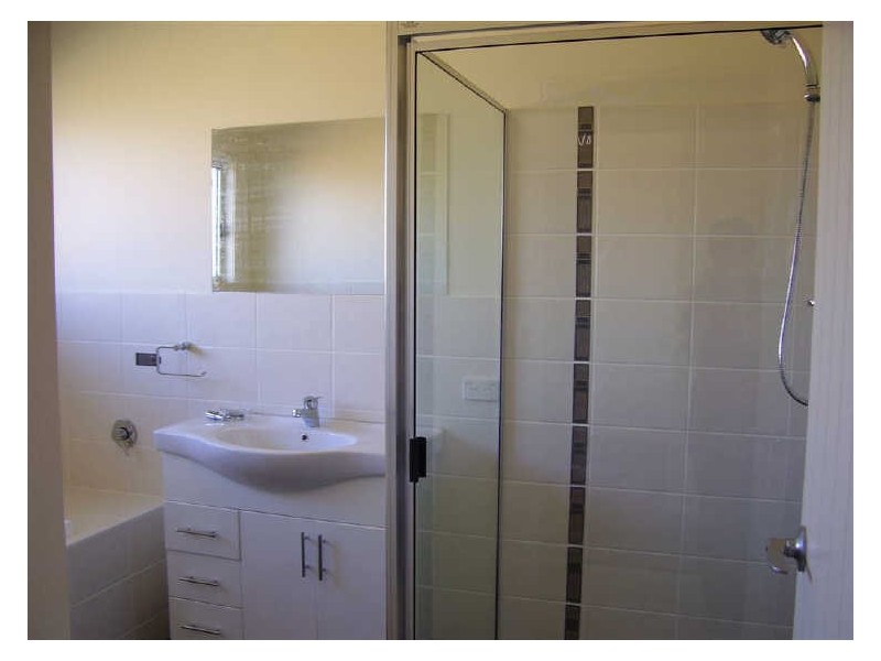 7 Sunshine Court, Bowen QLD 4805