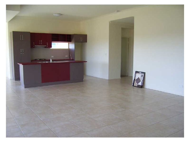 7 Sunshine Court, Bowen QLD 4805