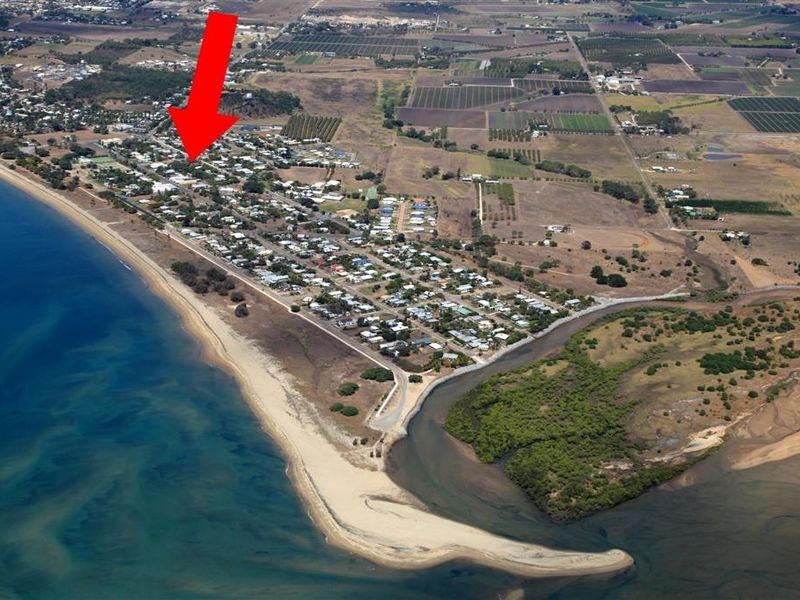 1/22 Tracey Street, Bowen QLD 4805