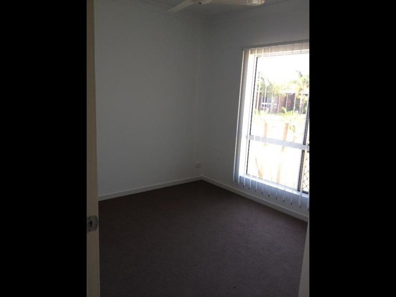 2/22 Tracey Street, Bowen QLD 4805