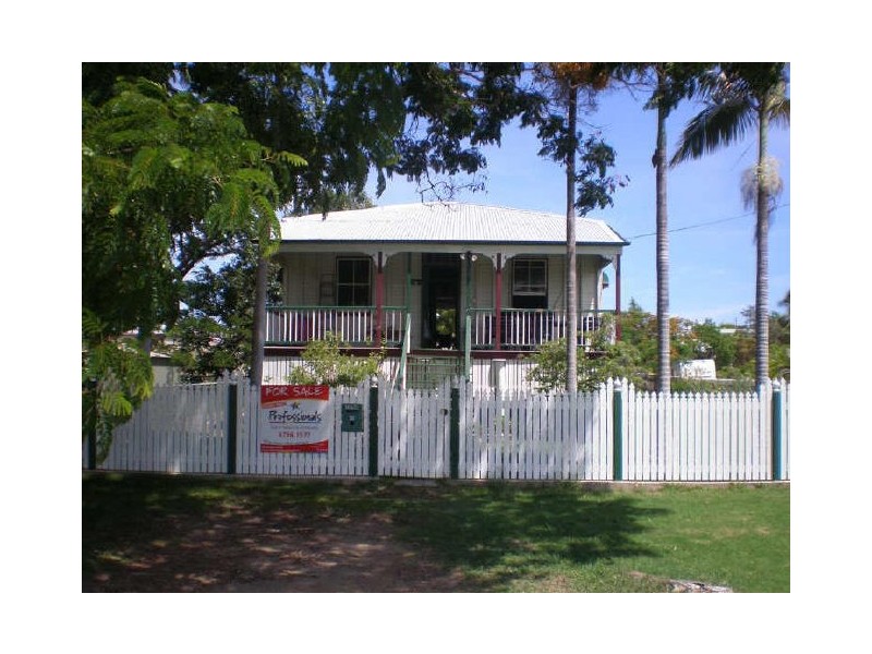 10 Gordon Street, Bowen QLD 4805