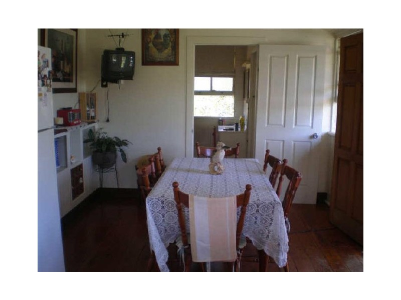 10 Gordon Street, Bowen QLD 4805