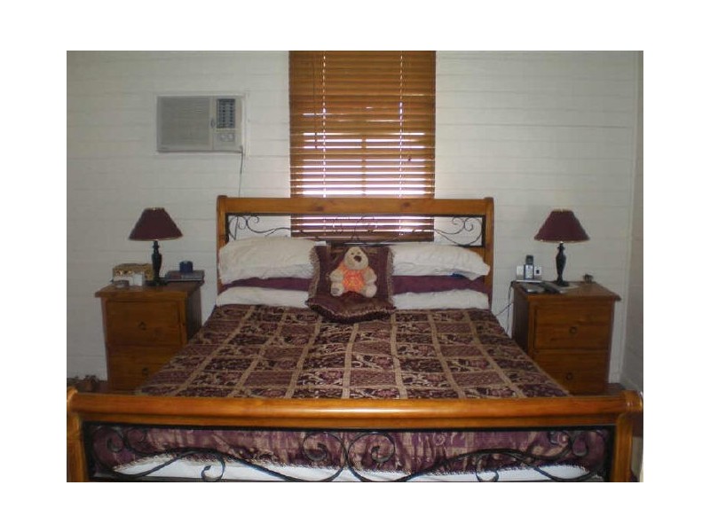 10 Gordon Street, Bowen QLD 4805