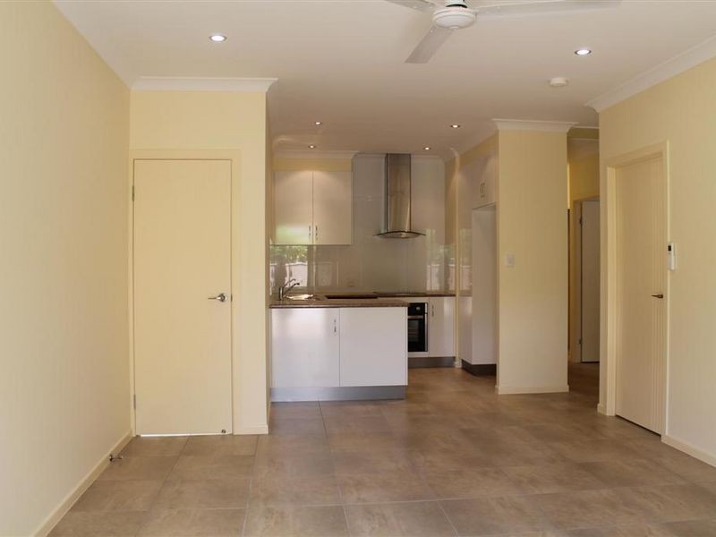 1/56 Murroona Street, Bowen QLD 4805