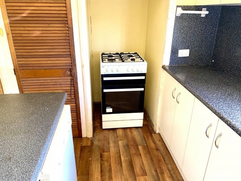 33 Gloucester Street, Bowen QLD 4805