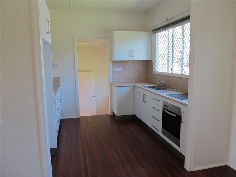 101 Powell Street, Bowen QLD 4805