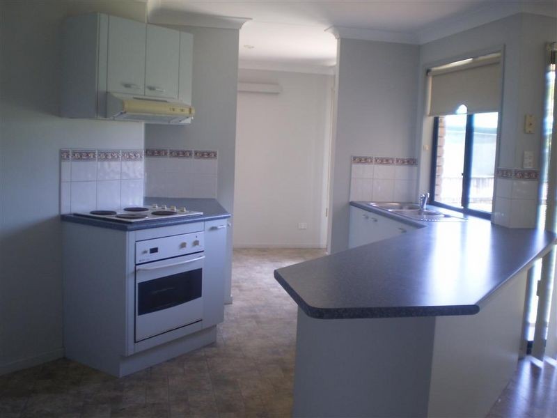 2A Tollington Road, Bowen QLD 4805