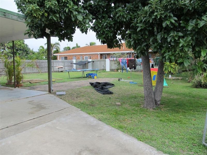 19 Murroona Street, Bowen QLD 4805