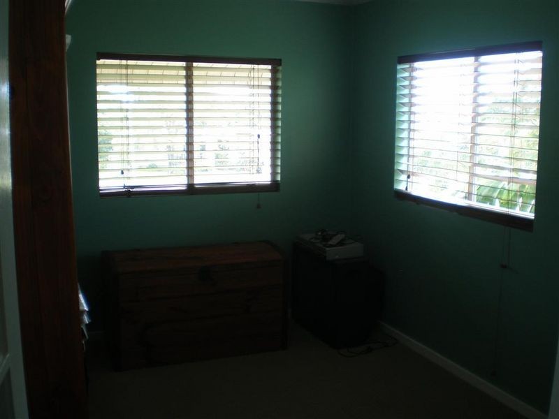 31 Livingstone Street, Bowen QLD 4805