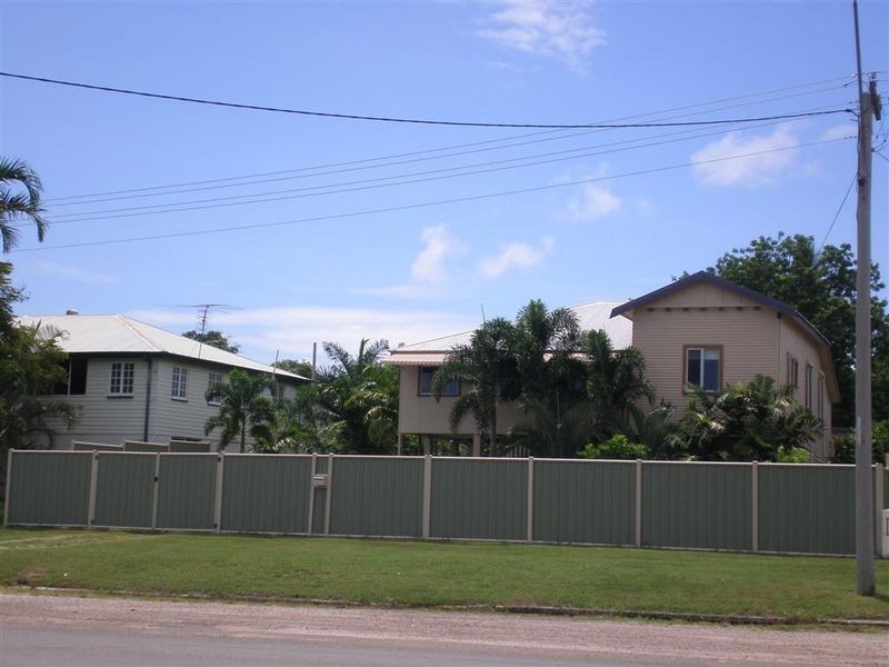31 Livingstone Street, Bowen QLD 4805