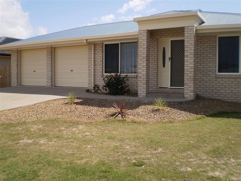 8 Lexington Court, Bowen QLD 4805