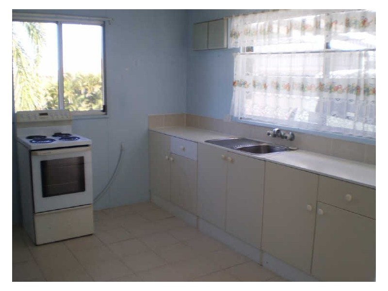 5 Avicennia Street, Bowen QLD 4805