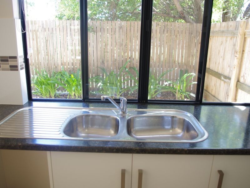 4/49 Gordon Street, Bowen QLD 4805