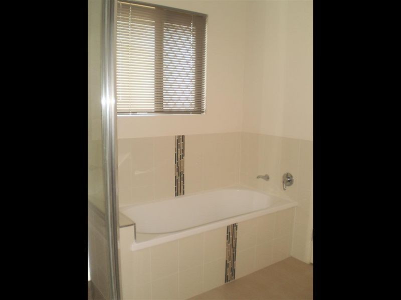 Unit 8/136 Soldiers Road, Bowen QLD 4805