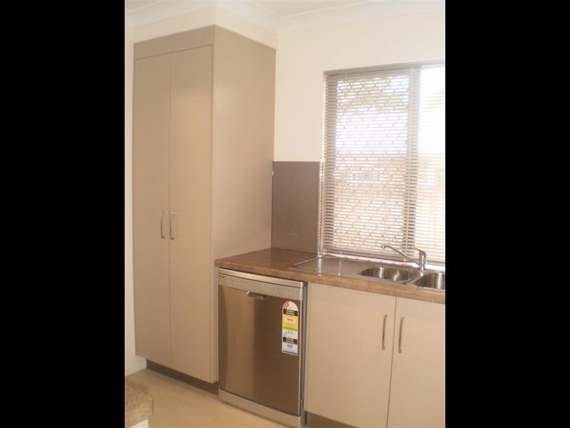 Unit 8/136 Soldiers Road, Bowen QLD 4805